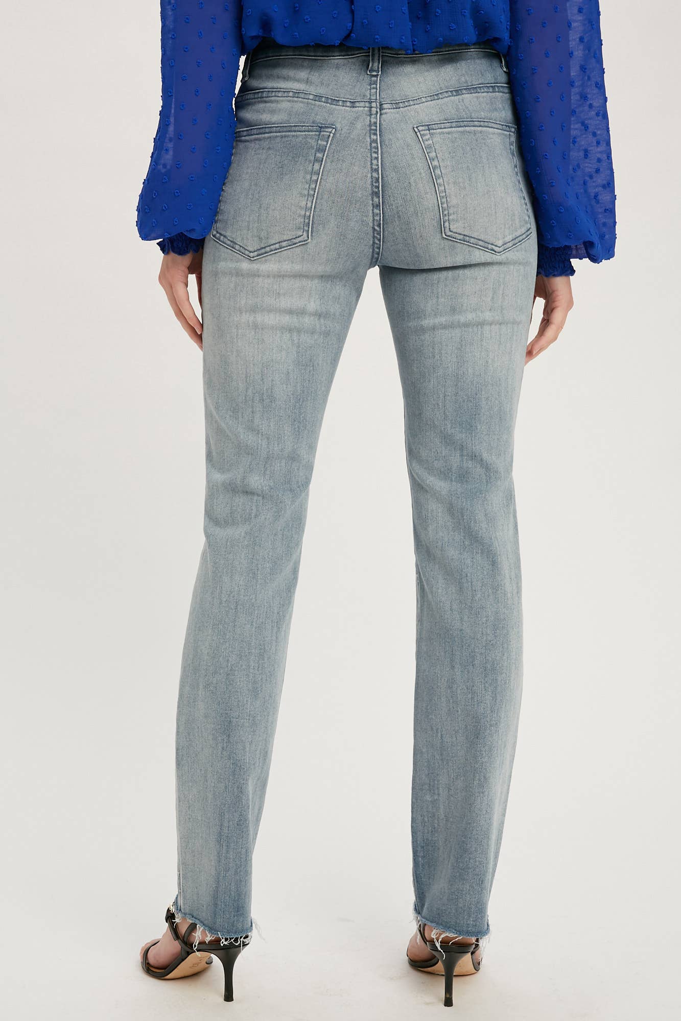 Distressed Straight Jean